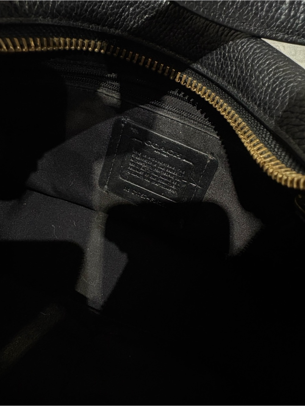 Coach Harley East/West Hobo Black Pebbled Leather F38250 - Picture 3 of 4